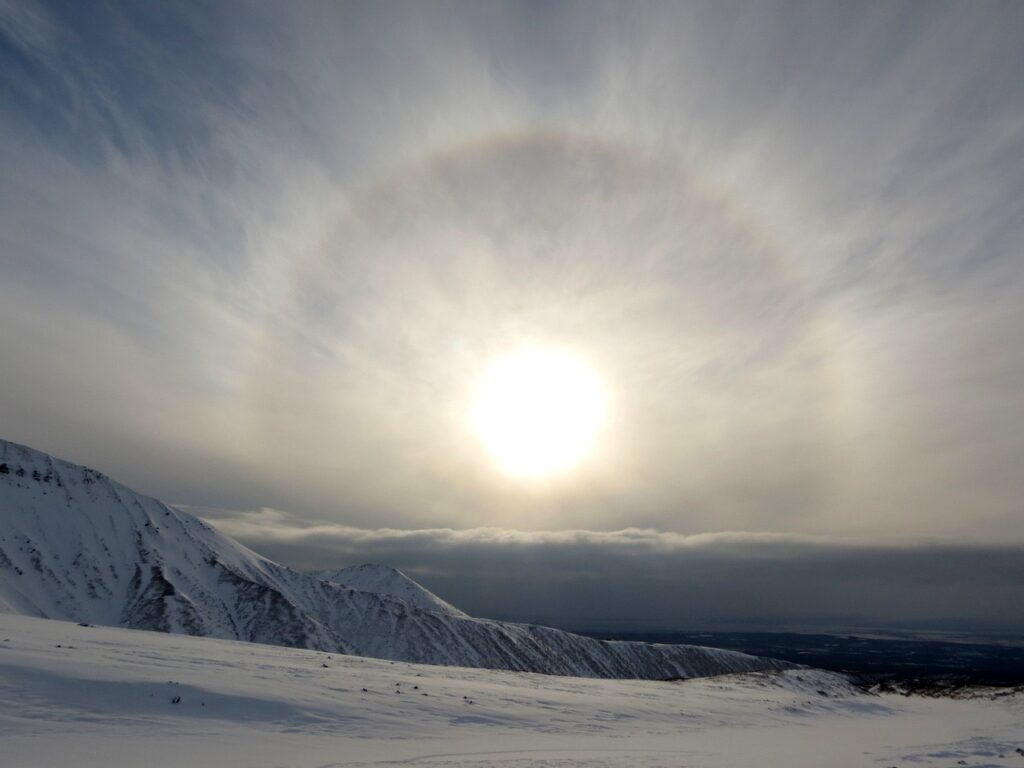 halo, sun, a circle-2646333.jpg